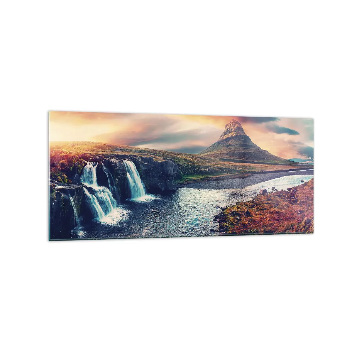 Obraz na szkle - Widok na wodospad i górę w świetle zachodzącego słońca - 120x50cm - W majestacie przyrody - Nowoczesna dekoracja ścienna do salonu i sypialni ARTTOR