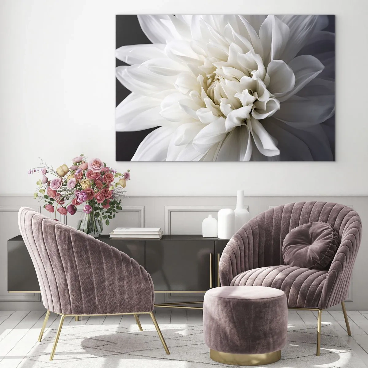 Obraz na szkle - Biała dalia na czarno-szarym tle w dużym zbliżeniu - 70x50cm - Poranek Panny Młodej - Nowoczesna dekoracja ścienna do salonu i sypialni ARTTOR