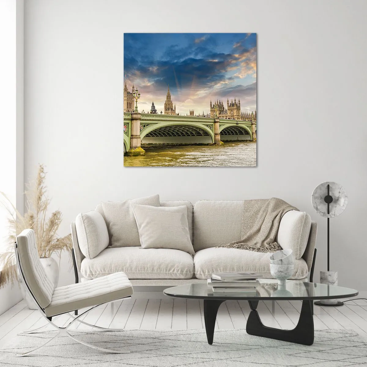 Obraz na szkle - Czas stanął w Imperium - 60x60 cm