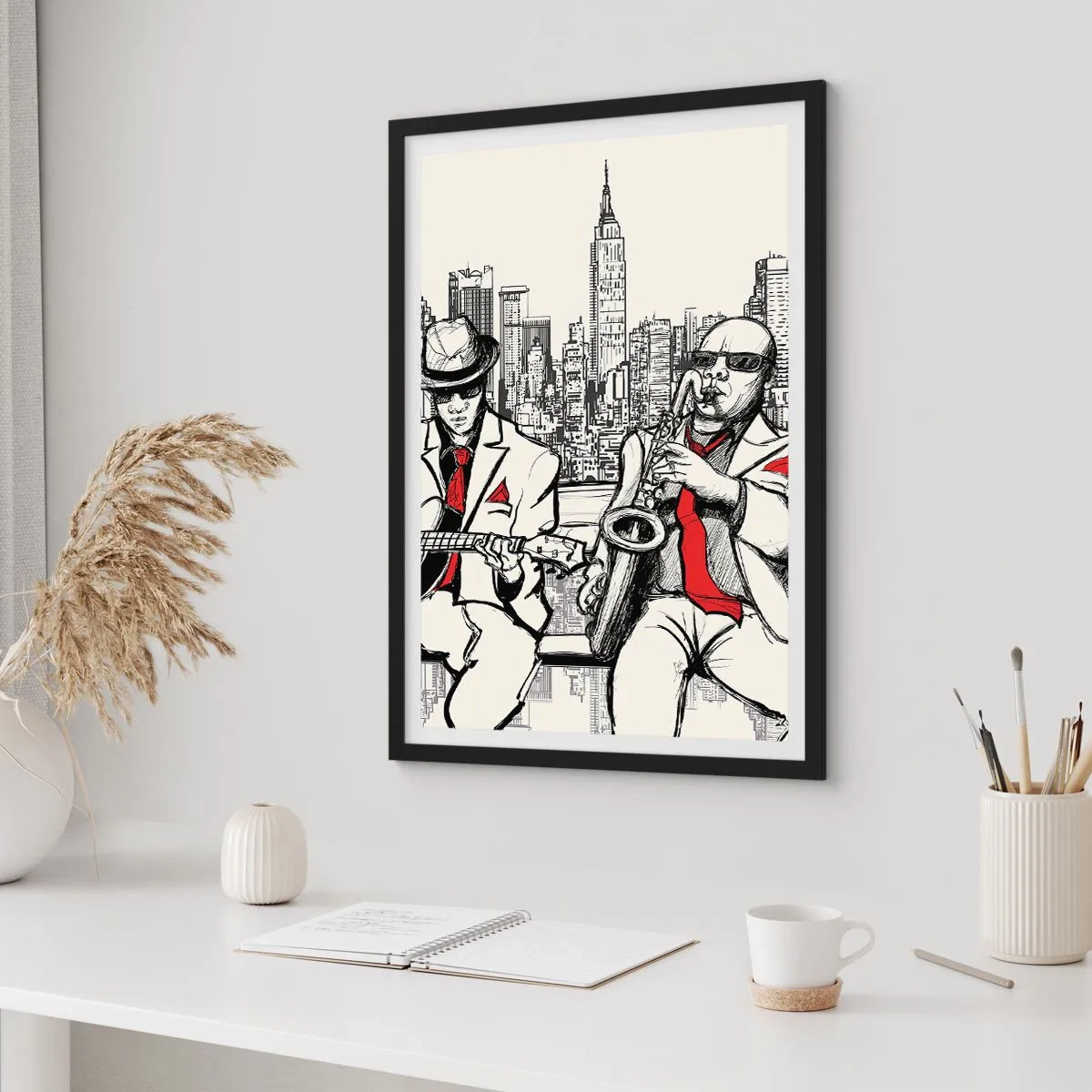 Plakat w czarnej ramie - Dwóch muzyków jazzowych na tle miejskiej panoramy - 50x70cm - Nowojorska improwizacja - Nowoczesna dekoracja ścienna do salonu i sypialni ARTTOR