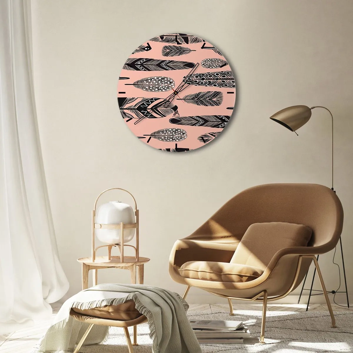 Zegar ścienny - Dekoracyjny motyw czarnych piór na różowym tle - 30x30cm - Indiańska kolekcja - Nowoczesna dekoracja ścienna do salonu, kuchni i sypialni ARTTOR
