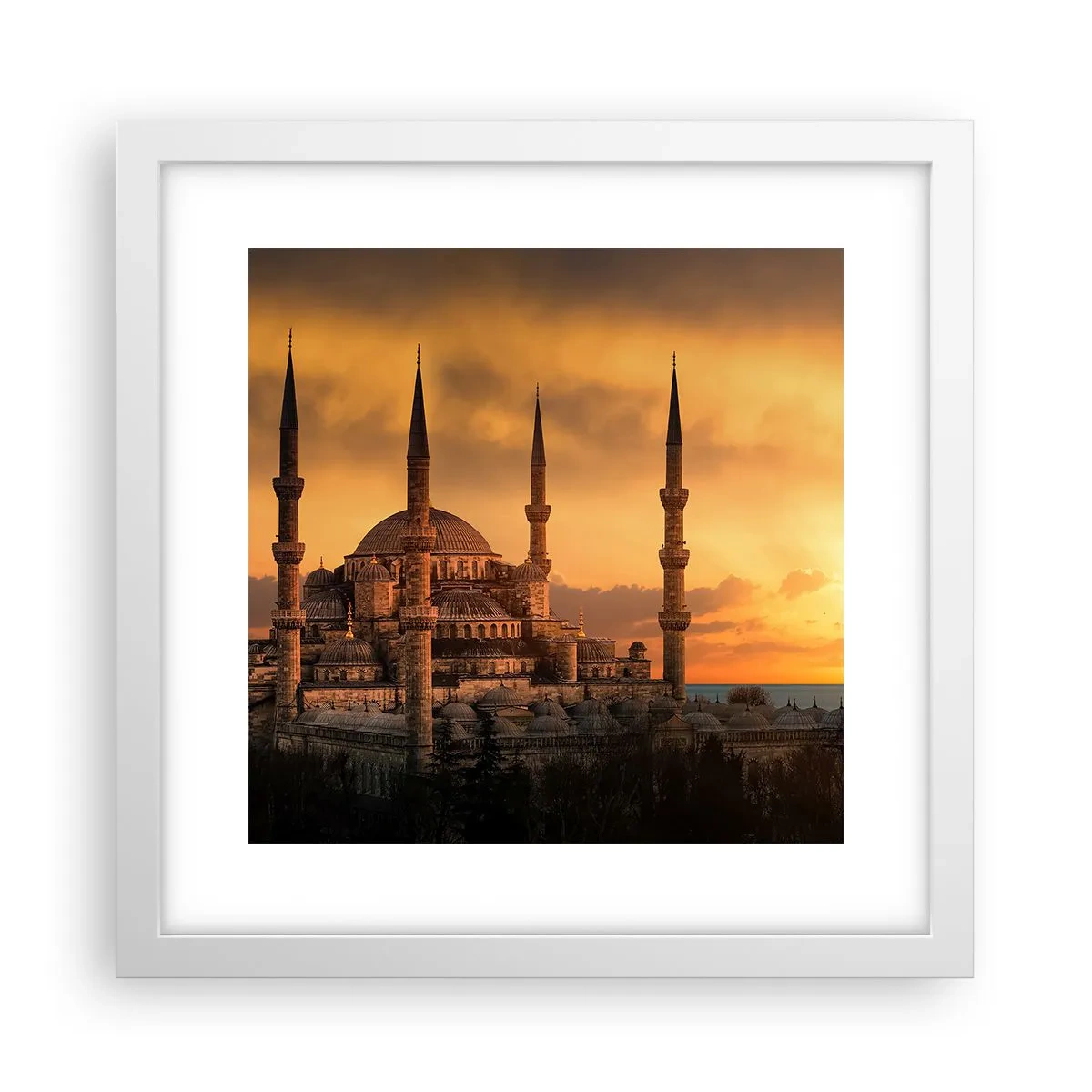 Plakat w białej ramie - Bóg jest wielki - 30x30 cm