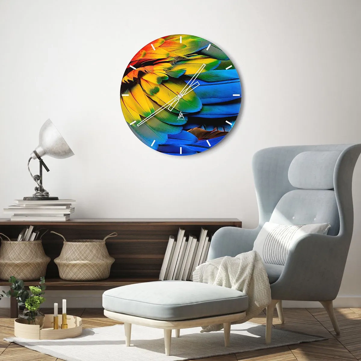 Zegar ścienny - Barwne pióra tropikalnego ptaka w soczystych kolorach - 30x30cm - Rajski ptak - Nowoczesna dekoracja ścienna do salonu, kuchni i sypialni ARTTOR