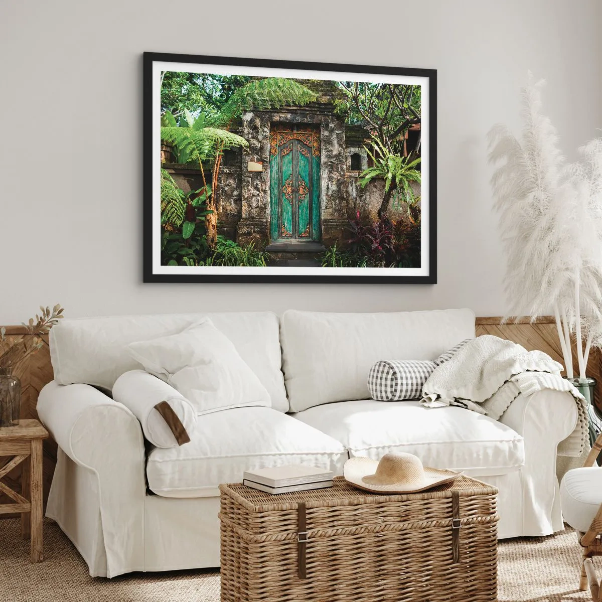 Plakat w czarnej ramie - Dekoracyjne drzwi otoczone tropikalną roślinnością - 70x50cm - Drzwi do egzotycznego świata - Nowoczesna dekoracja ścienna do salonu i sypialni ARTTOR