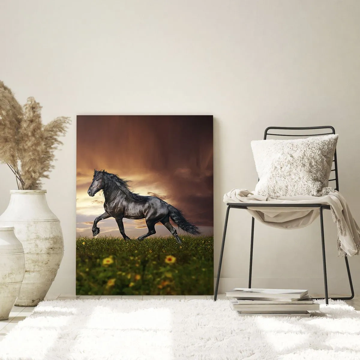 Obraz na szkle - Czarny koń galopujący na tle zachodzącego słońca - 50x70cm - Czarny książę - Nowoczesna dekoracja ścienna do salonu, kuchni i sypialni ARTTOR