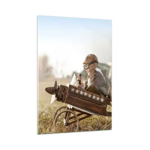 Obraz na szkle - Dziecko w drewnianym samolocie, udające pilota, w ubraniu lotniczym - 50x70cm - Start ku marzeniu - Nowoczesna dekoracja ścienna do salonu, kuchni i sypialni ARTTOR