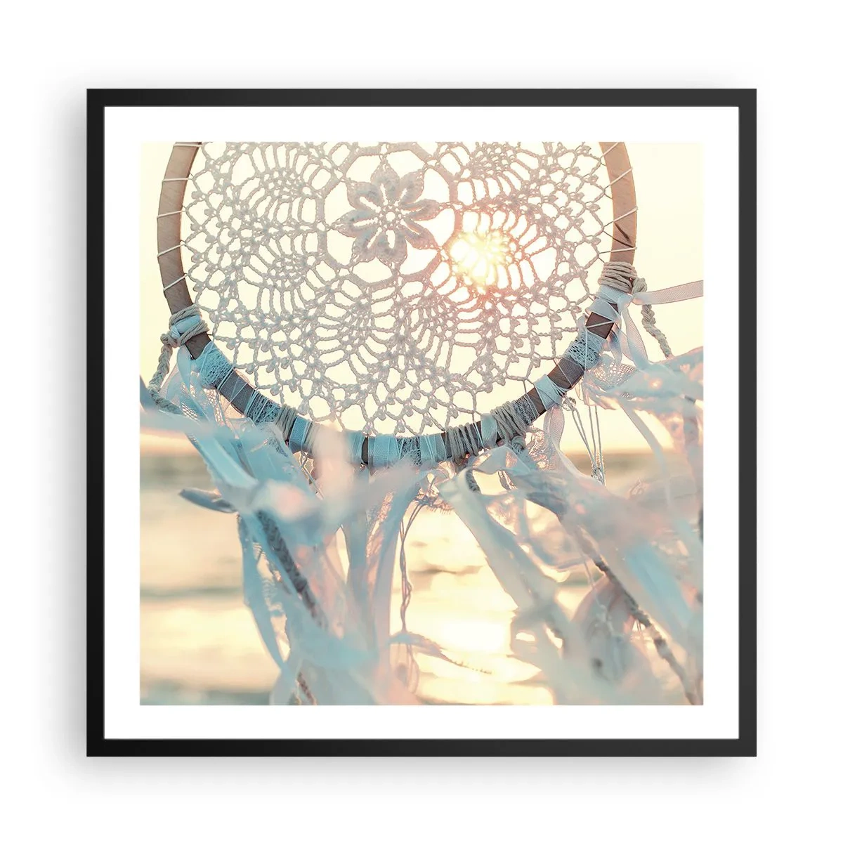 Plakat w czarnej ramie - Koronkowy totem - 60x60 cm