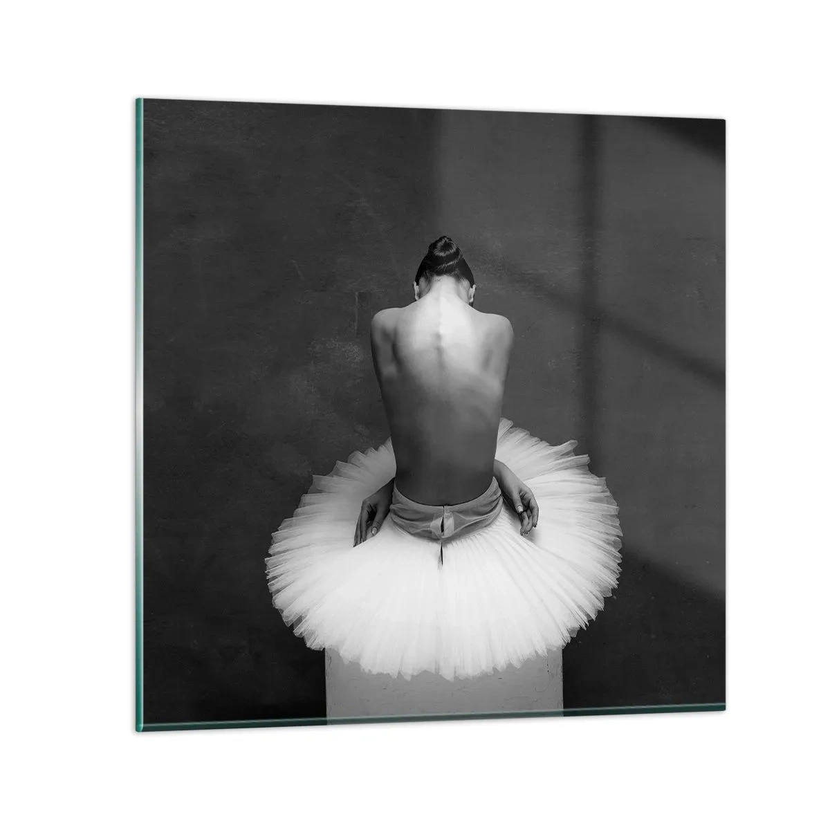 Obraz na szkle - Właśnie rozkwita - 30x30 cm