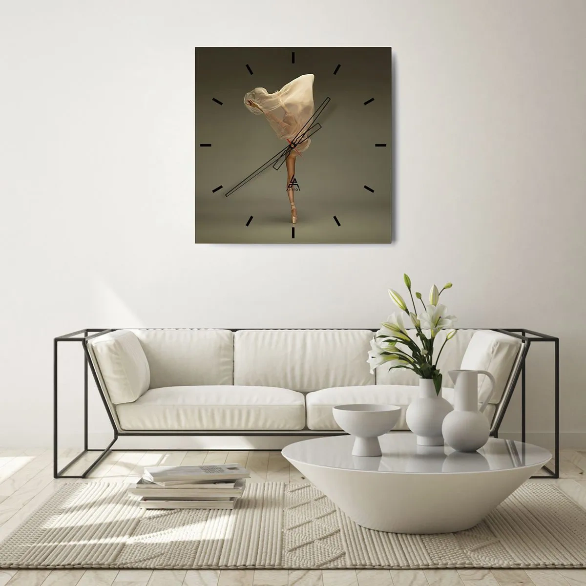Zegar ścienny - Tancerka unosząca się z tkaniną w powietrzu - 30x30cm - Zaraz wzleci - Nowoczesna dekoracja ścienna do salonu i sypialni ARTTOR