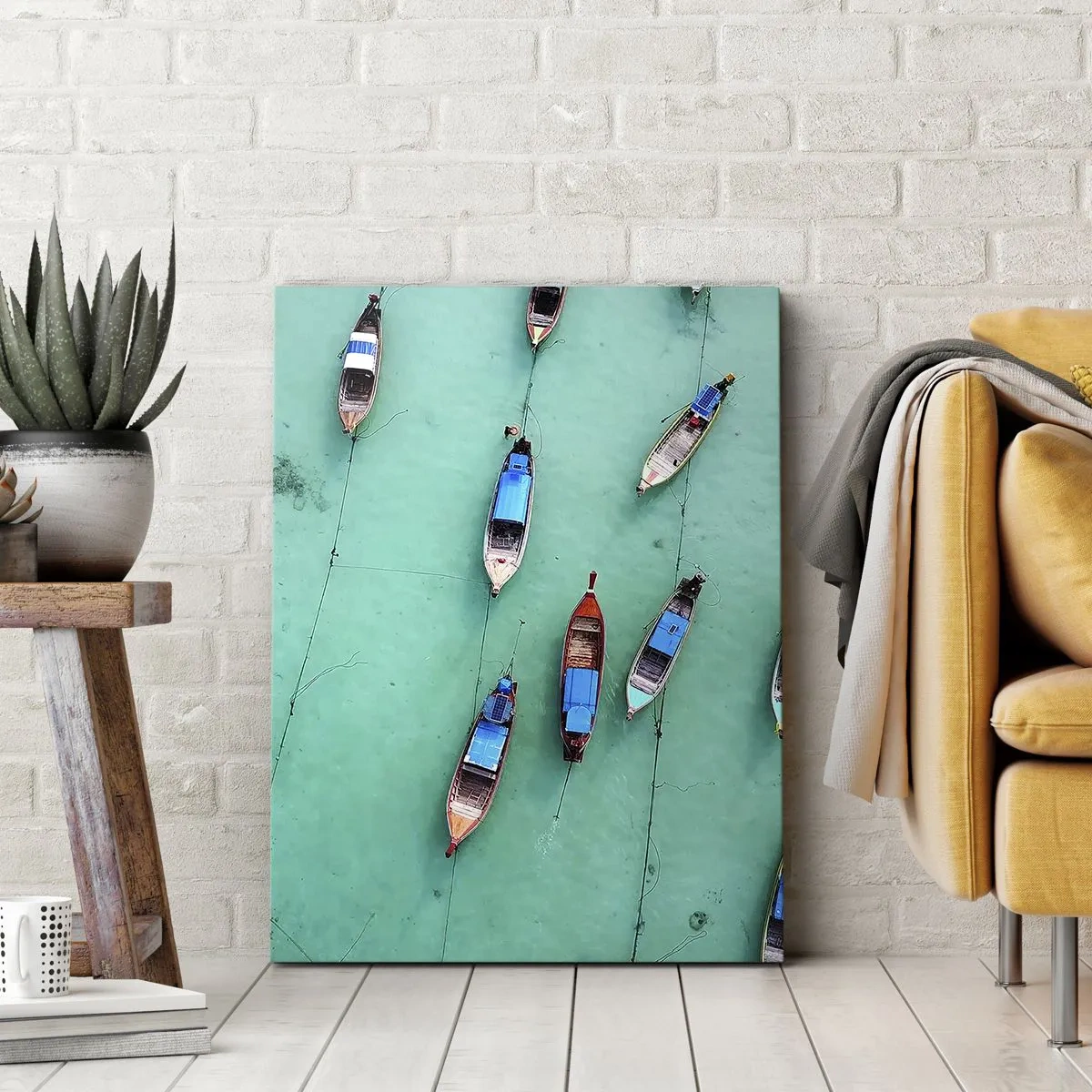 Obraz na płótnie - Łodzie na turkusowej wodzie w widoku z lotu ptaka - 80x120cm - W radosnym oczekiwaniu - Nowoczesna dekoracja ścienna do salonu i sypialni ARTTOR