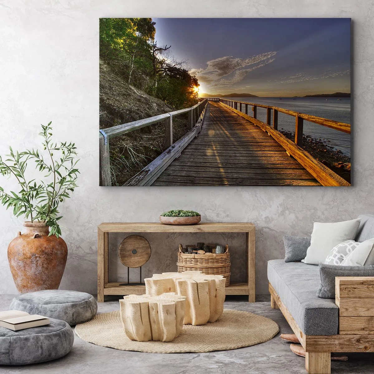 Obraz na płótnie - Drewniany pomost prowadzący w stronę zachodu słońca nad wodą - 100x70cm - Iść, ciągle iść w stronę słońca - Nowoczesna dekoracja ścienna do salonu, kuchni i sypialni ARTTOR