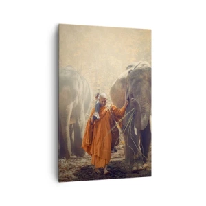 Obraz na płótnie - Mnich w pomarańczowej szacie prowadzący słonia w lesie - 80x120cm - Pełne zrozumienie - Nowoczesna dekoracja ścienna do salonu i sypialni ARTTOR