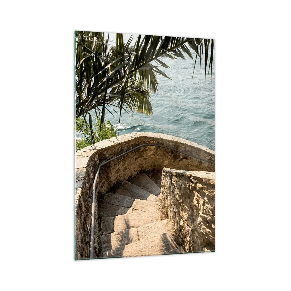 Obraz na szkle - Kamienne schody prowadzące w dół nad turkusową wodę otoczoną palmami - 70x100cm - Pod słońcem Italii - Nowoczesna dekoracja ścienna do salonu i sypialni ARTTOR