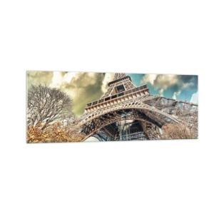 Obraz na szkle - Wieża Eiffla z perspektywy dolnej w jesiennym otoczeniu - 140x50cm - A jesienią w Paryżu... - Nowoczesna dekoracja ścienna do salonu i sypialni ARTTOR