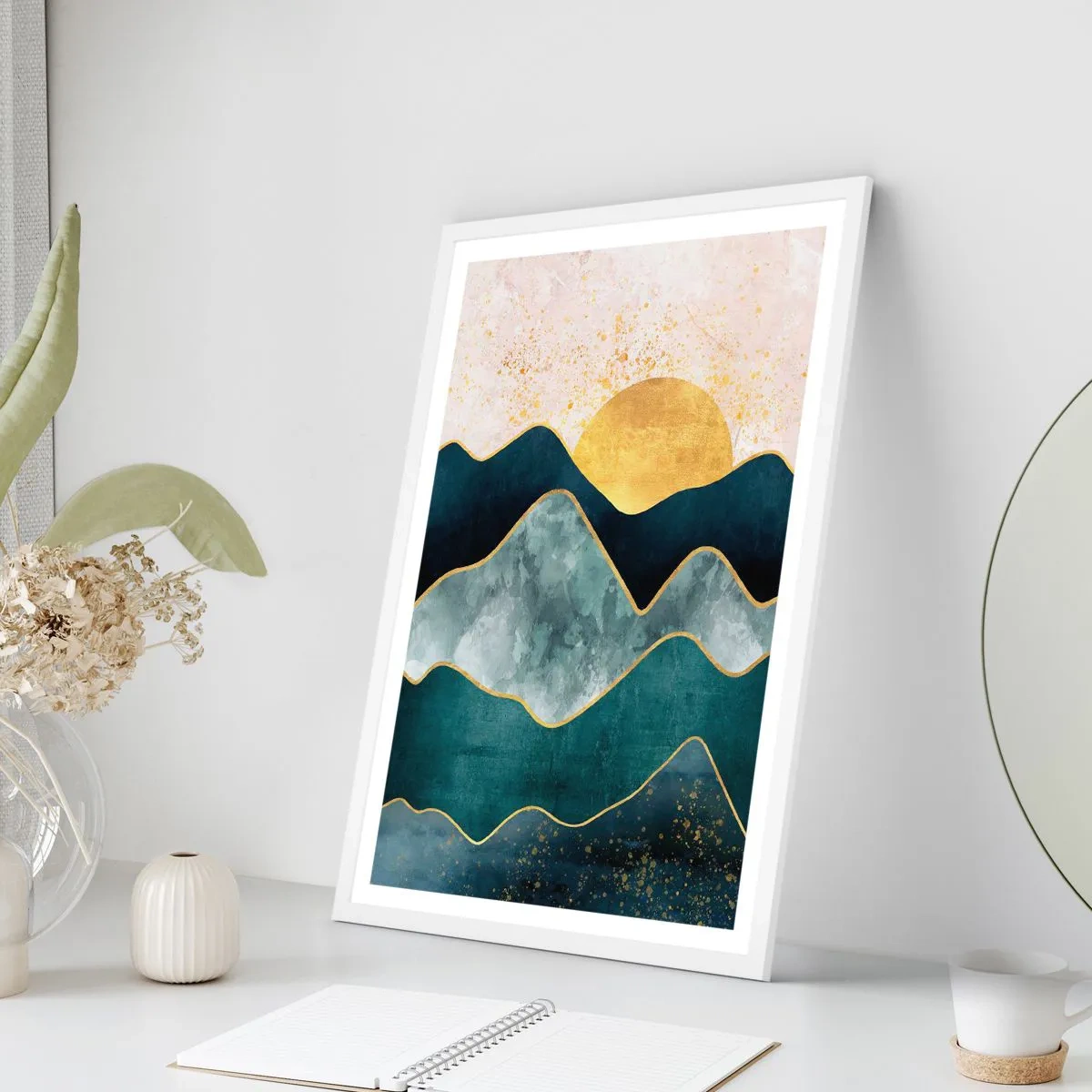 Plakat w białej ramie - Za siedmioma górami - 70x100 cm