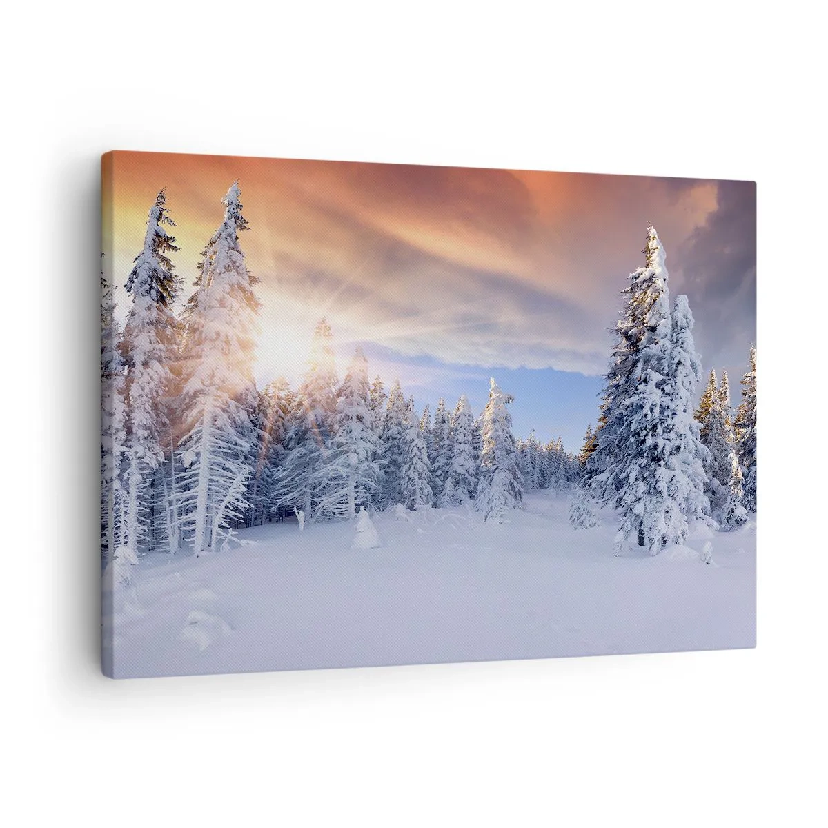 Obraz na płótnie - Zimowy krajobraz z ośnieżonym lasem o zachodzie słońca - 70x50cm - Snieżny spektakl natury - Nowoczesna dekoracja ścienna do salonu i sypialni ARTTOR