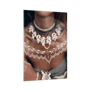Obraz na szkle - Styl boho z biżuterią z muszli i koronkowym wzorem - 70x100cm - Talizmany, rytuały kobiecości - Nowoczesna dekoracja ścienna do salonu i sypialni ARTTOR