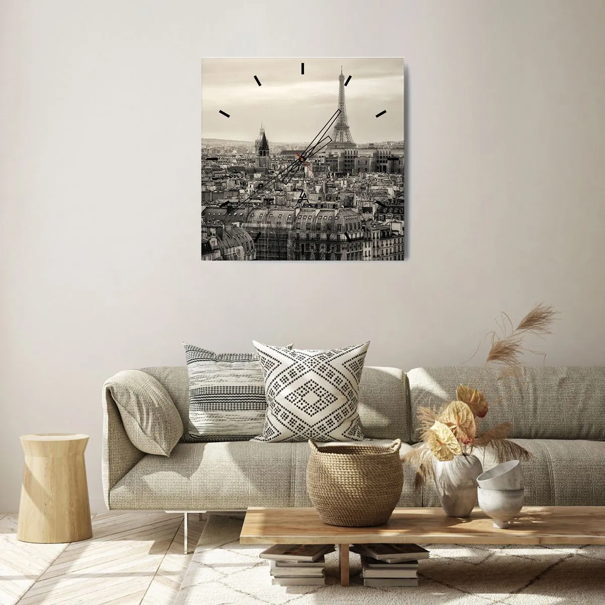 Zegar ścienny - Panorama Paryża z wieżą Eiffla w odcieniach sepii - 30x30cm - Nad dachami Paryża - Nowoczesna dekoracja ścienna do salonu i sypialni ARTTOR