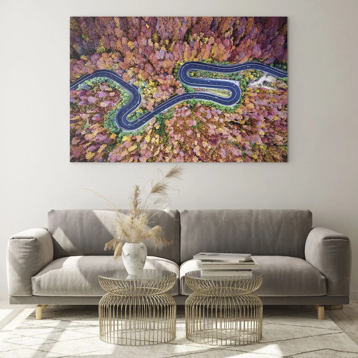 Obraz na szkle - Kręta droga wśród kolorowych jesiennych drzew z lotu ptaka - 100x70cm - Krętą drogą poprzez las - Nowoczesna dekoracja ścienna do salonu, kuchni i sypialni ARTTOR