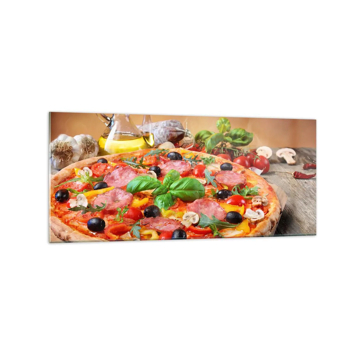 Obraz na szkle - Apetyczna pizza na drewnianym stole z dodatkami - 120x50cm - Z prawdziwie włoskim smakiem - Nowoczesna dekoracja ścienna do salonu i sypialni ARTTOR