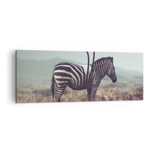 Obraz na płótnie - Surrealistyczna zebra na tle trawiastego krajobrazu - 140x50cm - Uwaga! Usterka - Nowoczesna dekoracja ścienna do salonu i sypialni ARTTOR