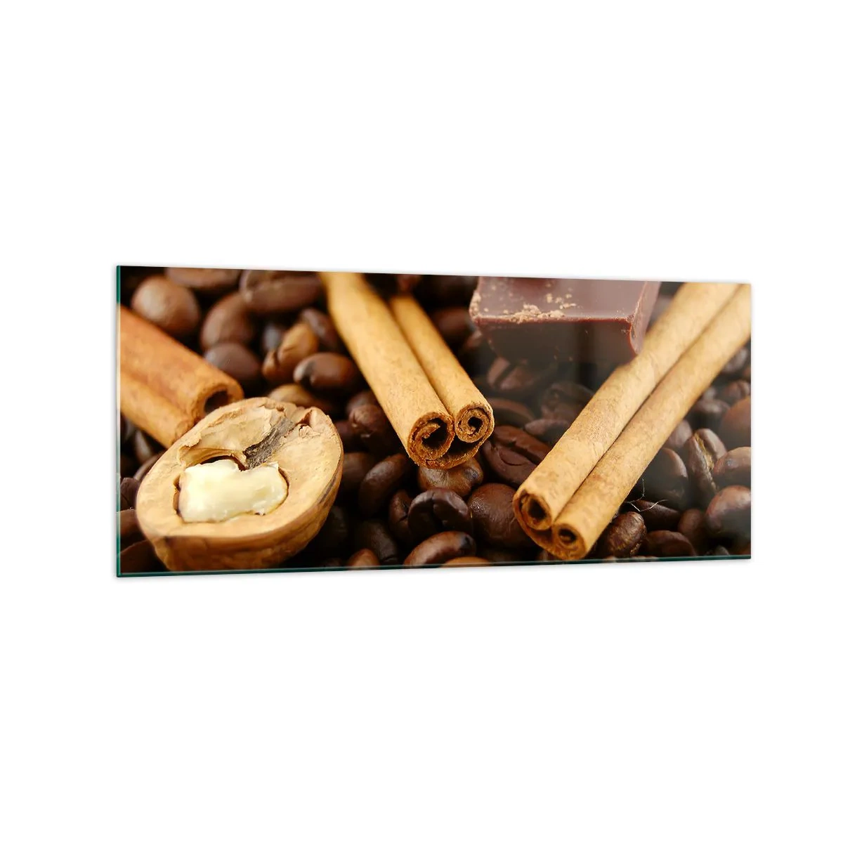 Obraz na szkle - Ziarna kawy z laskami cynamonu, czekoladą i orzechem włoskim. - 120x50cm - Koncert aromatów - Nowoczesna dekoracja ścienna do salonu i sypialni ARTTOR