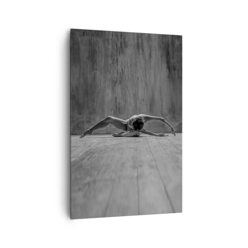 Obraz na płótnie - Tancerka w artystycznej pozie - 80x120cm - Symetria odnaleziona - Nowoczesna dekoracja ścienna do salonu i sypialni ARTTOR