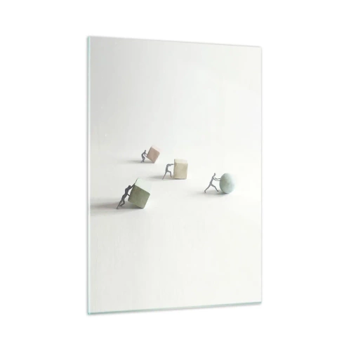 Obraz na szkle - Miniaturowe postacie toczą i pchają geometryczne bryły - 50x70cm - Samo życie - Nowoczesna dekoracja ścienna do salonu, kuchni i sypialni ARTTOR