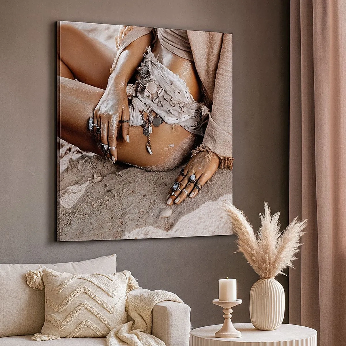 Obraz na płótnie - Wyrzucona przez fale? - 30x30 cm