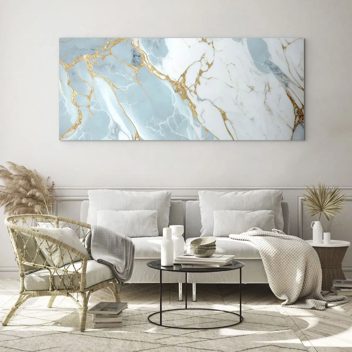 Obraz na szkle - Błękitno-białe marmurowe wzory z dodatkiem złotych żył - 120x50cm - Bogactwo kamienia - Nowoczesna dekoracja ścienna do salonu i sypialni ARTTOR