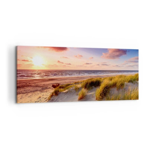 Obraz na płótnie - Plaża z trawami i zachód słońca nad spokojnym morzem - 120x50cm - Już latem pachnie powietrze - Nowoczesna dekoracja ścienna do salonu i sypialni ARTTOR