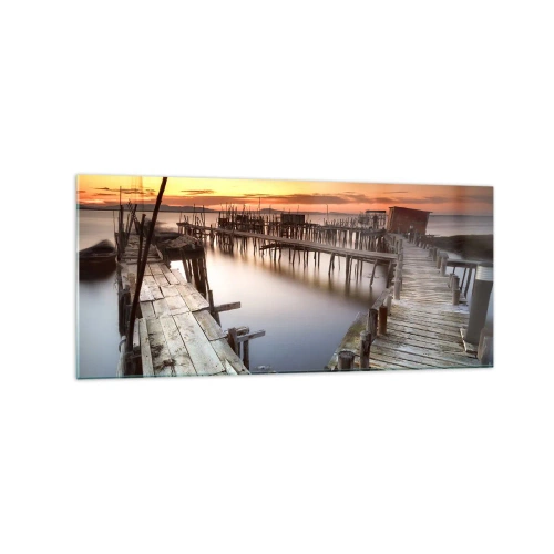 Obraz na szkle - Drewniane pomosty na spokojnej wodzie o zachodzie słońca - 120x50cm - Autentyk, nie turystyczna atrapa - Nowoczesna dekoracja ścienna do salonu i sypialni ARTTOR