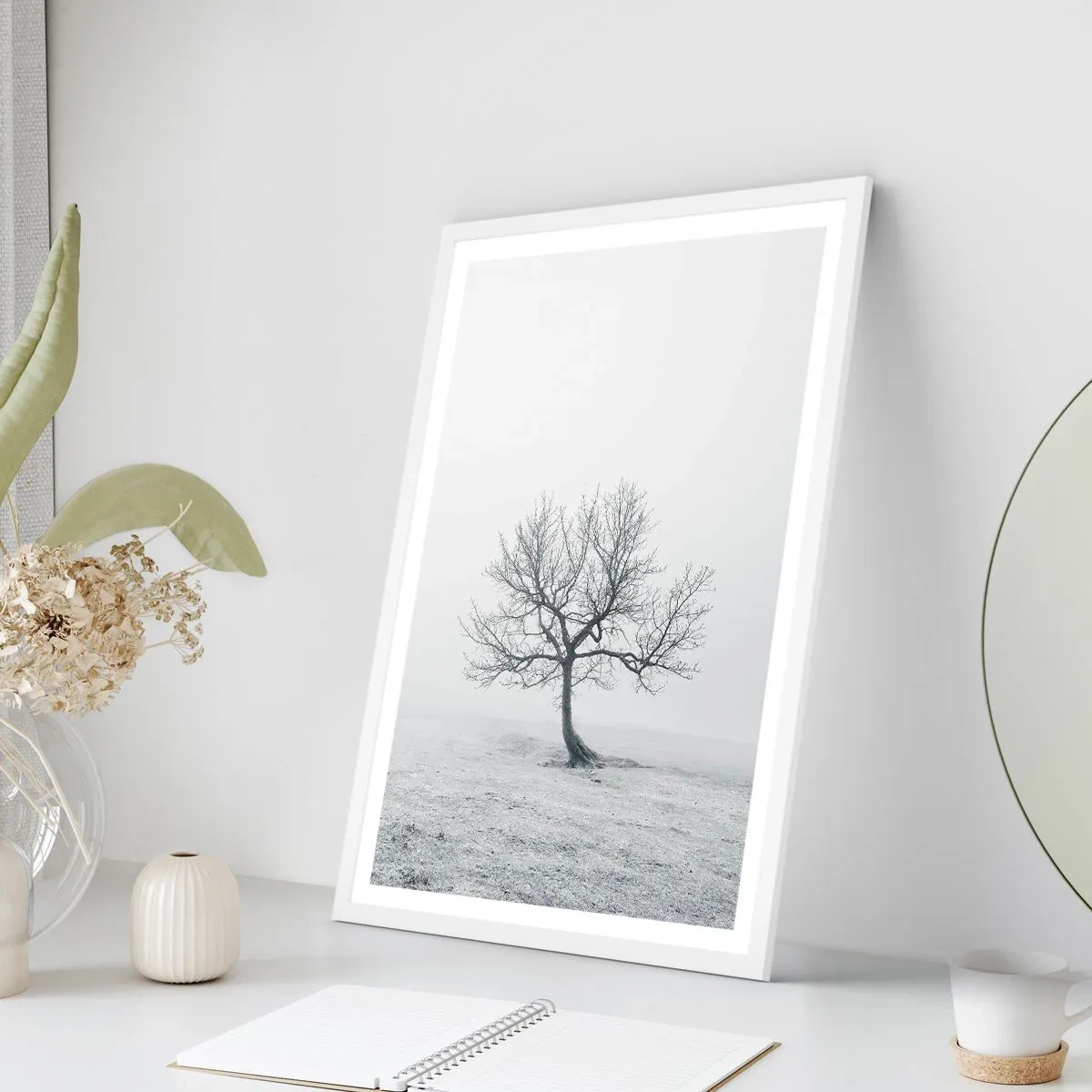 Plakat w białej ramie - Przeciw nicości - 30x40 cm