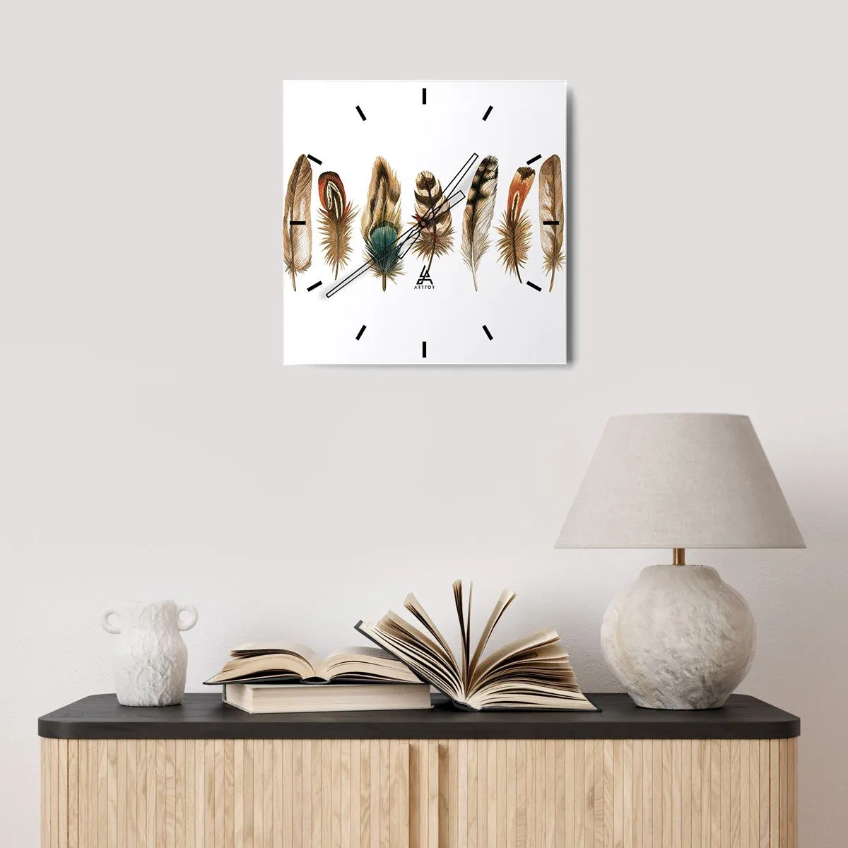Zegar ścienny - Dekoracyjny motyw kolekcji różnorodnych piór - 30x30cm - Pierzasta wariacja - Nowoczesna dekoracja ścienna do salonu i sypialni ARTTOR