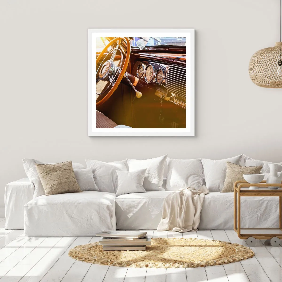 Plakat w białej ramie - Powiew luksusu z przeszłości - 40x40 cm