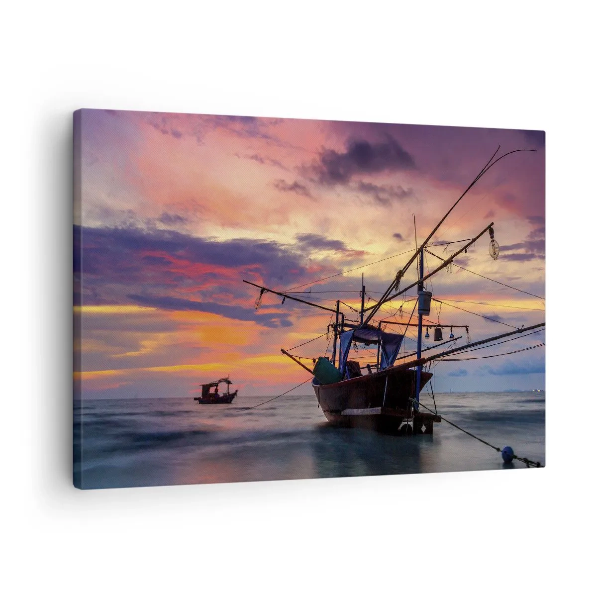 Obraz na płótnie - Łódź rybacka na tle kolorowego zachodu słońca - 70x50cm - Egzotyczny wieczór - Nowoczesna dekoracja ścienna do salonu i sypialni ARTTOR