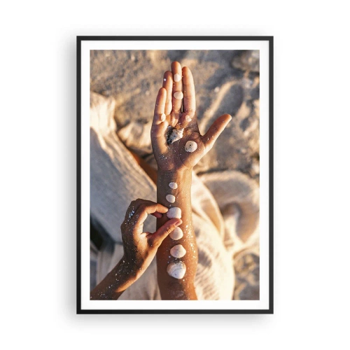 Plakat w czarnej ramie - Piękno w zasięgu ręki - 70x100 cm