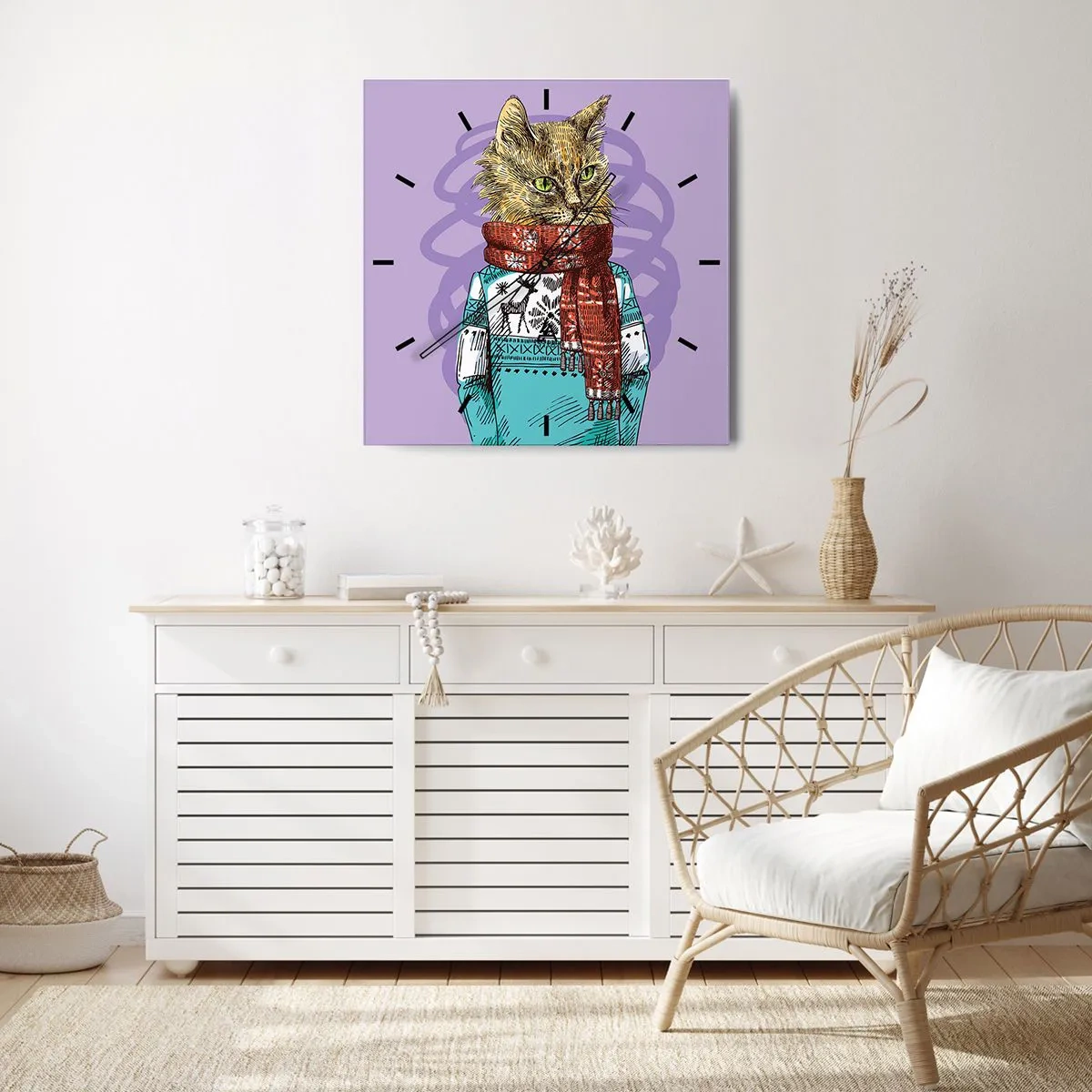 Zegar ścienny - Kot w swetrze i szaliku na fioletowym tle - 30x30cm - Kot nie tylko w butach - Nowoczesna dekoracja ścienna do salonu i sypialni ARTTOR