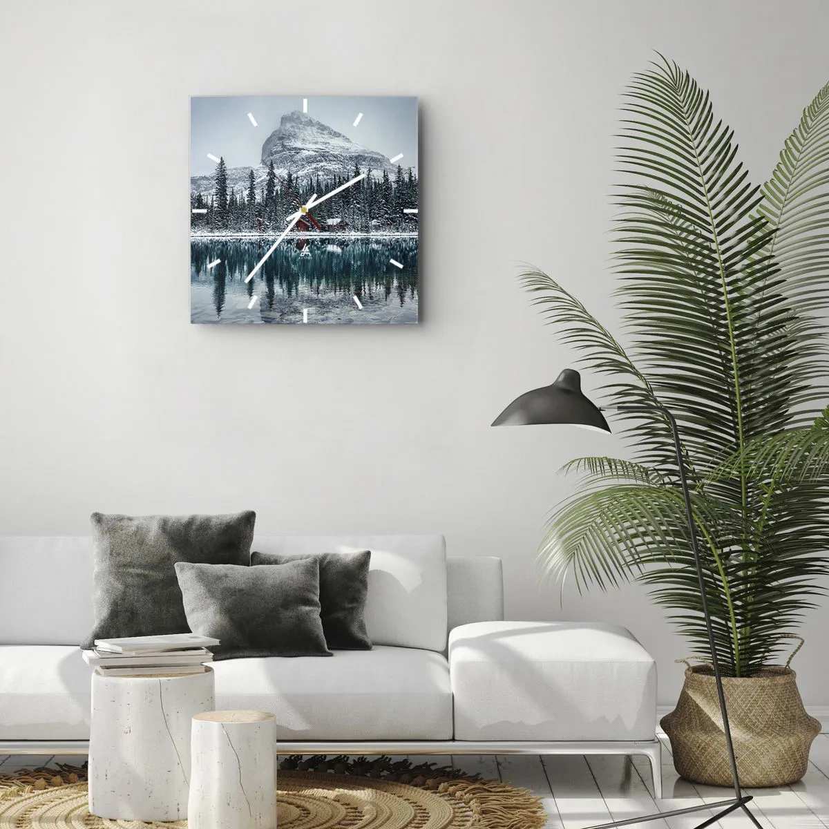 Zegar ścienny - Zimowy krajobraz z domkami w lesie nad zamarzniętym jeziorem - 30x30cm - Kanadyjskie zacisze - Nowoczesna dekoracja ścienna do salonu i sypialni ARTTOR