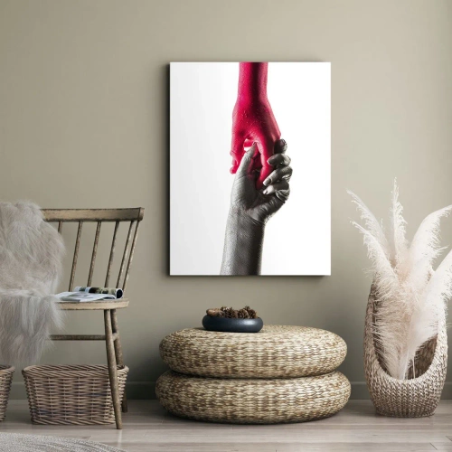 Obraz na Płótnie Arttor 45x80 cm - Razem, choć inni - Ludzkie Dłonie, Ręka, Abstrakcja, Symbol Więzi, Miłość, Do Salonu, Do Sypialni, Brązowy, Czerwony, Pionowy, Płótno, PA45x80-4483