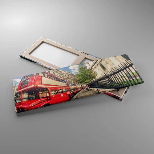 Obraz na płótnie - Londyńska ulica w szarości i czerwieni - 90x30 cm